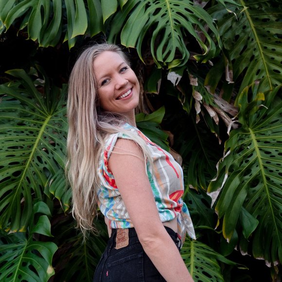 Meet your Posher, Shonnie Maree - Picture 1 of 1